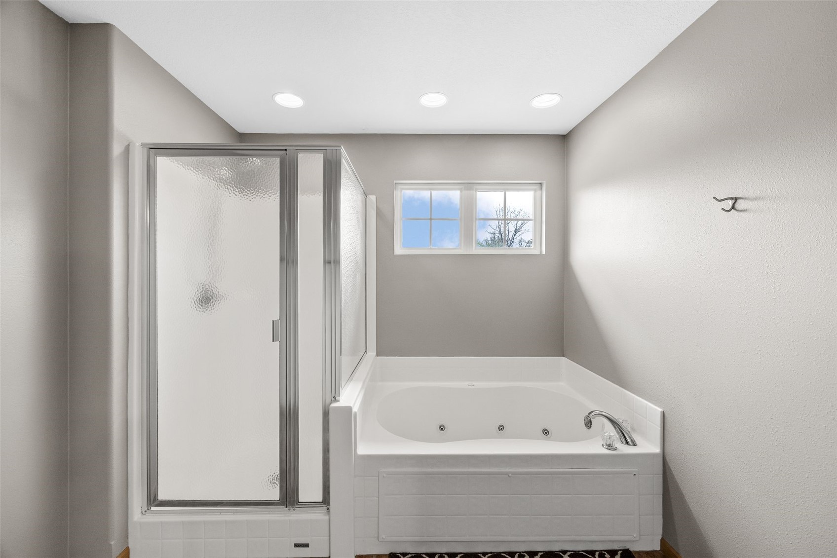 2812 Broken Woods Drive Coralville IA 52241