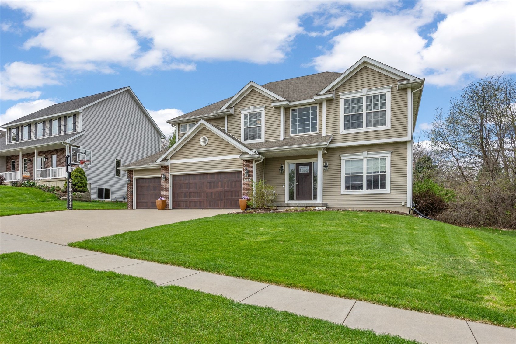 2812 Broken Woods Drive Coralville IA 52241