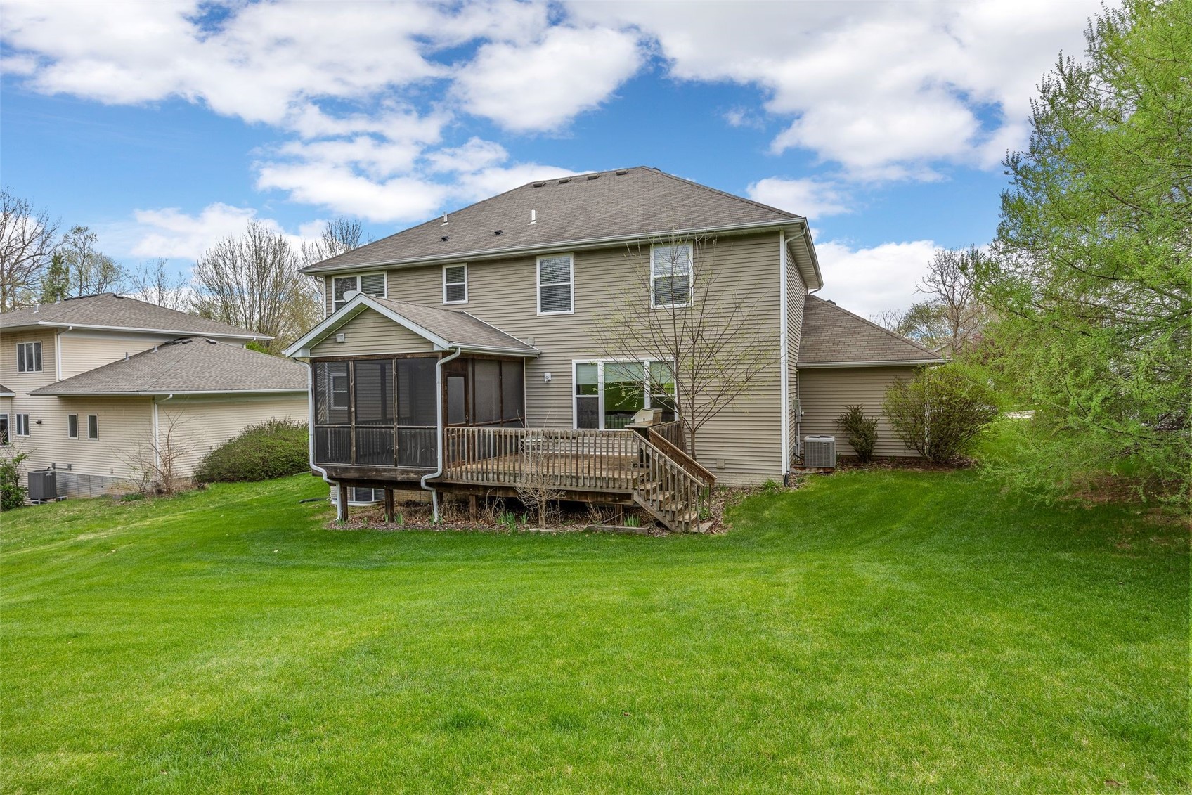 2812 Broken Woods Drive Coralville IA 52241