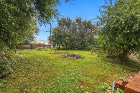 1122 32nd Street NE Cedar Rapids IA 52402
