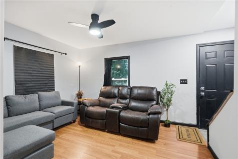 1122 32nd Street NE Cedar Rapids IA 52402