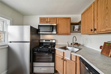28 W Maple Street Central City IA 52214