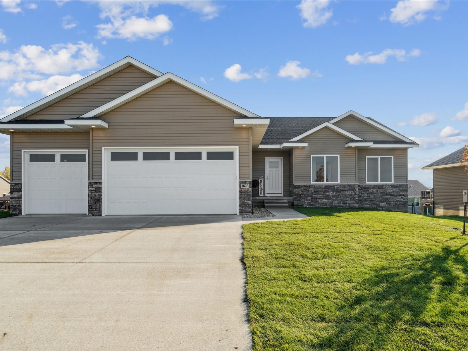 Marion IA, 1789 Glen Rock Drive