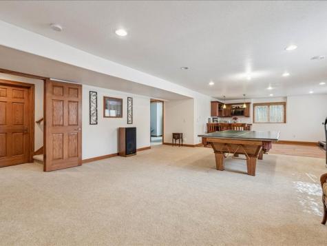 529 Jefferson Court Center Point IA 52213