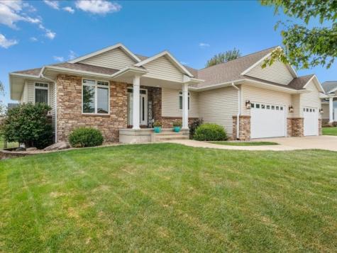 529 Jefferson Court Center Point IA 52213