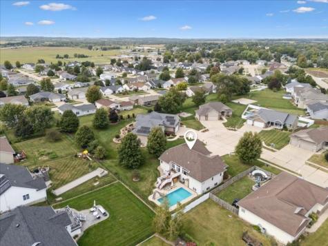 529 Jefferson Court Center Point IA 52213