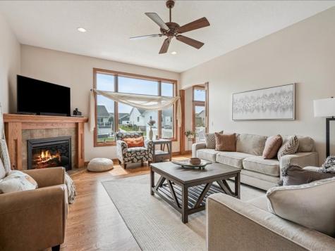 529 Jefferson Court Center Point IA 52213