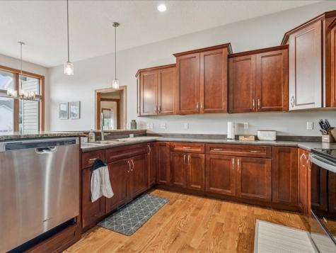 529 Jefferson Court Center Point IA 52213
