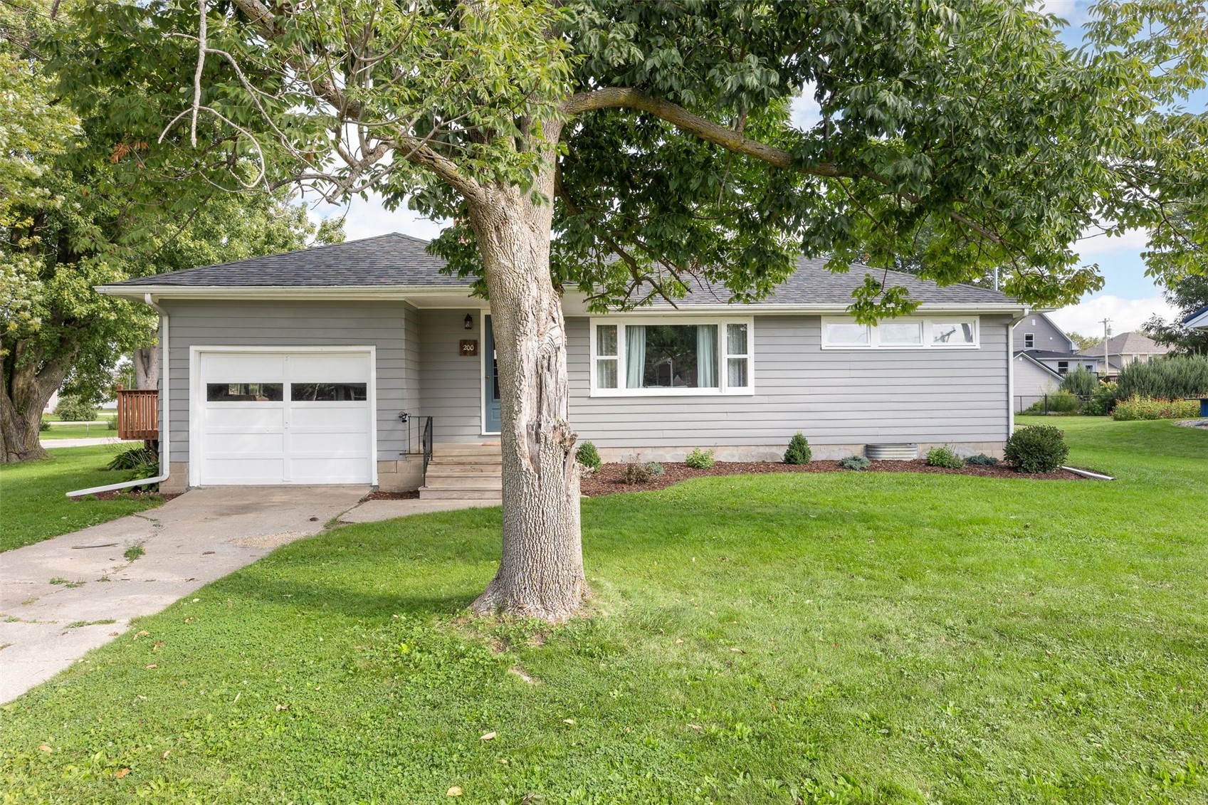 200 Hubbell Street Martelle IA 52305