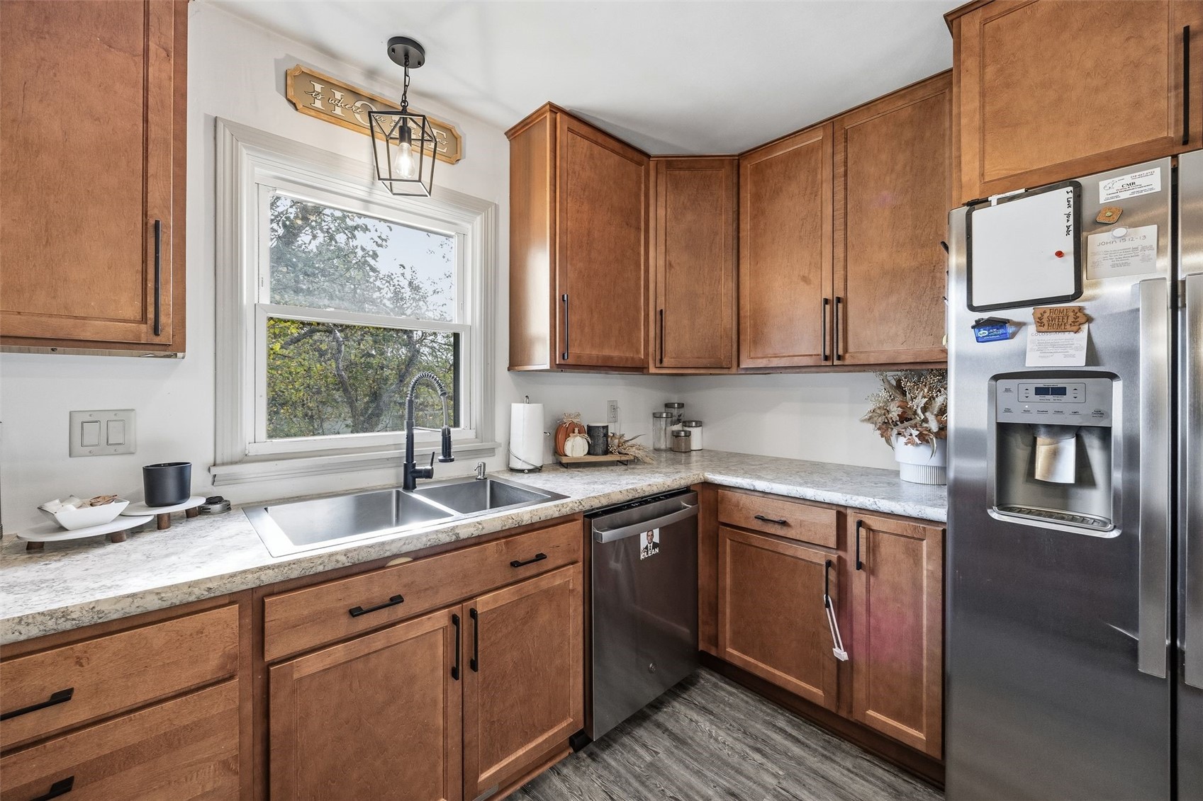 3601 2nd Avenue SW Cedar Rapids IA 52404