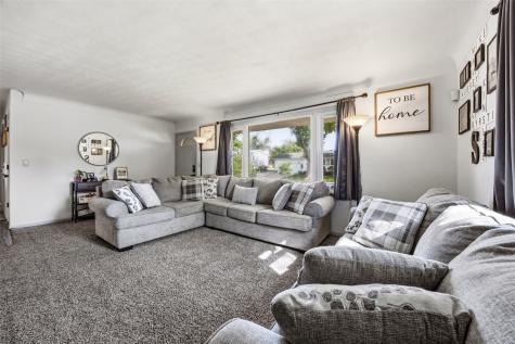 3601 2nd Avenue SW Cedar Rapids IA 52404