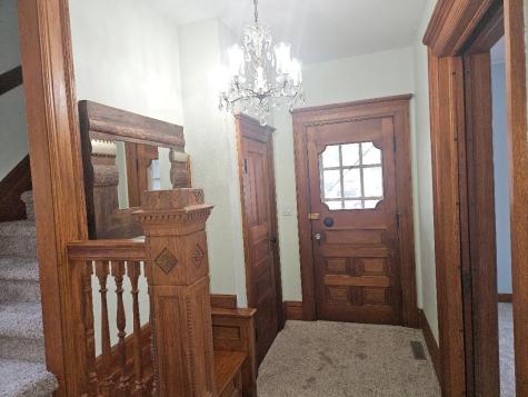 1806 8th Avenue Belle Plaine IA 52208