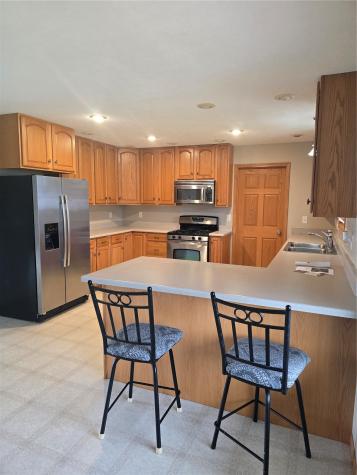 211 Eisenhower Drive Wyoming IA 52362