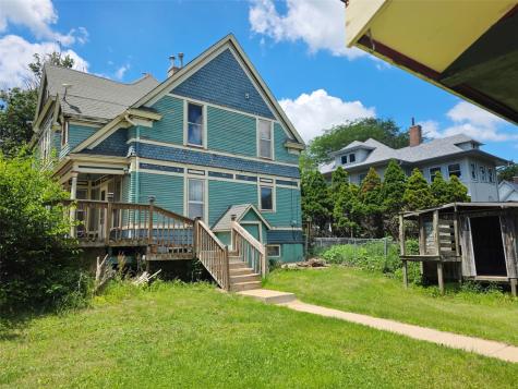 1114 2nd Avenue Vinton IA 52349