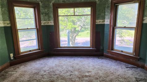 1114 2nd Avenue Vinton IA 52349