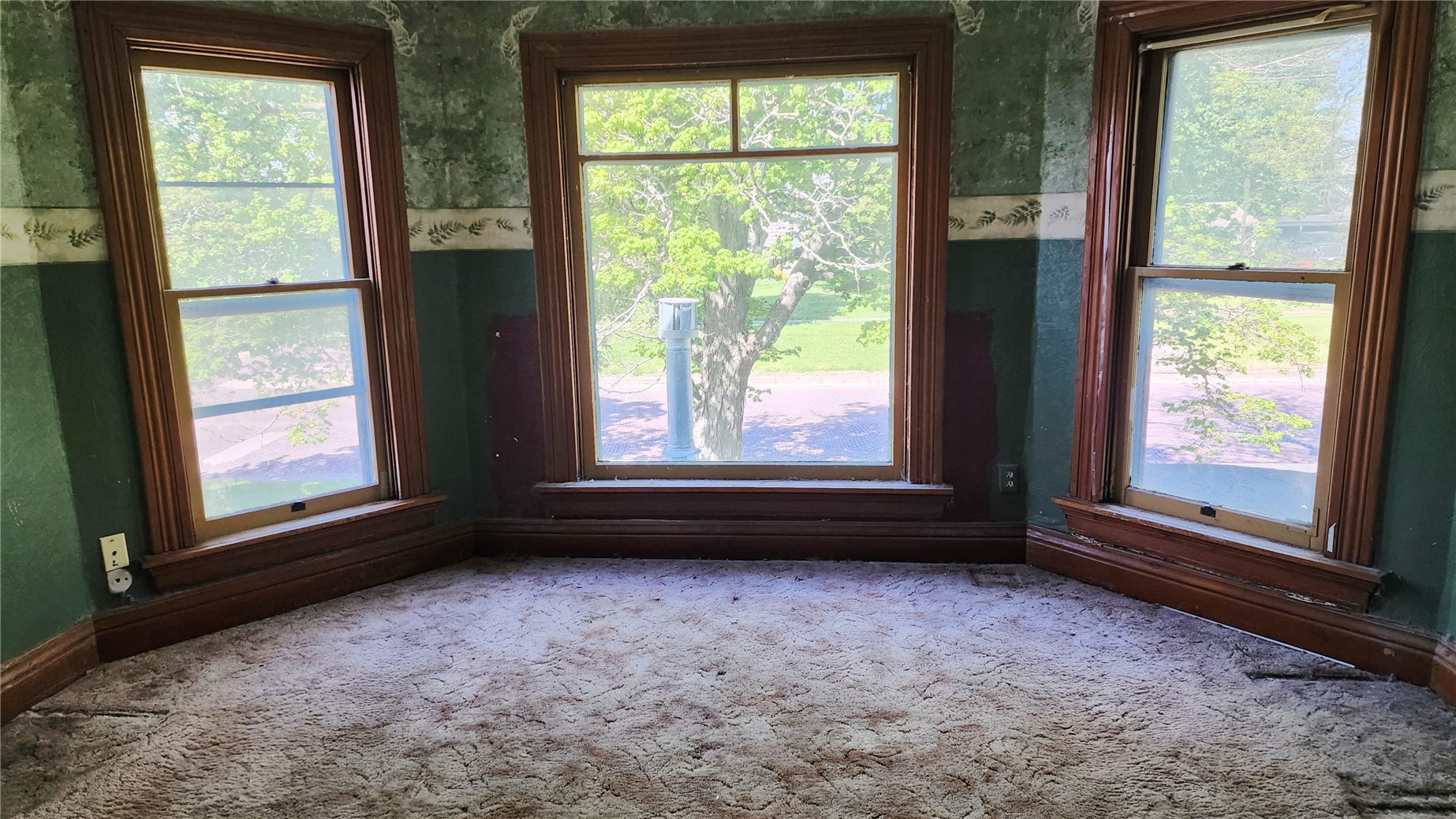 1114 2nd Avenue Vinton IA 52349