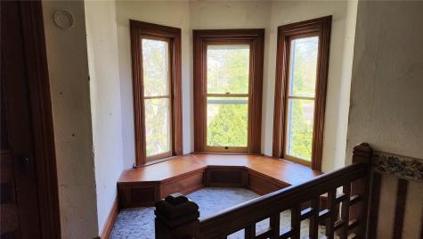 1114 2nd Avenue Vinton IA 52349