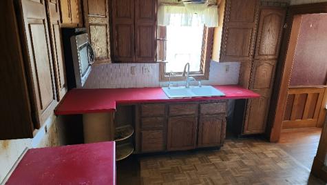 1114 2nd Avenue Vinton IA 52349