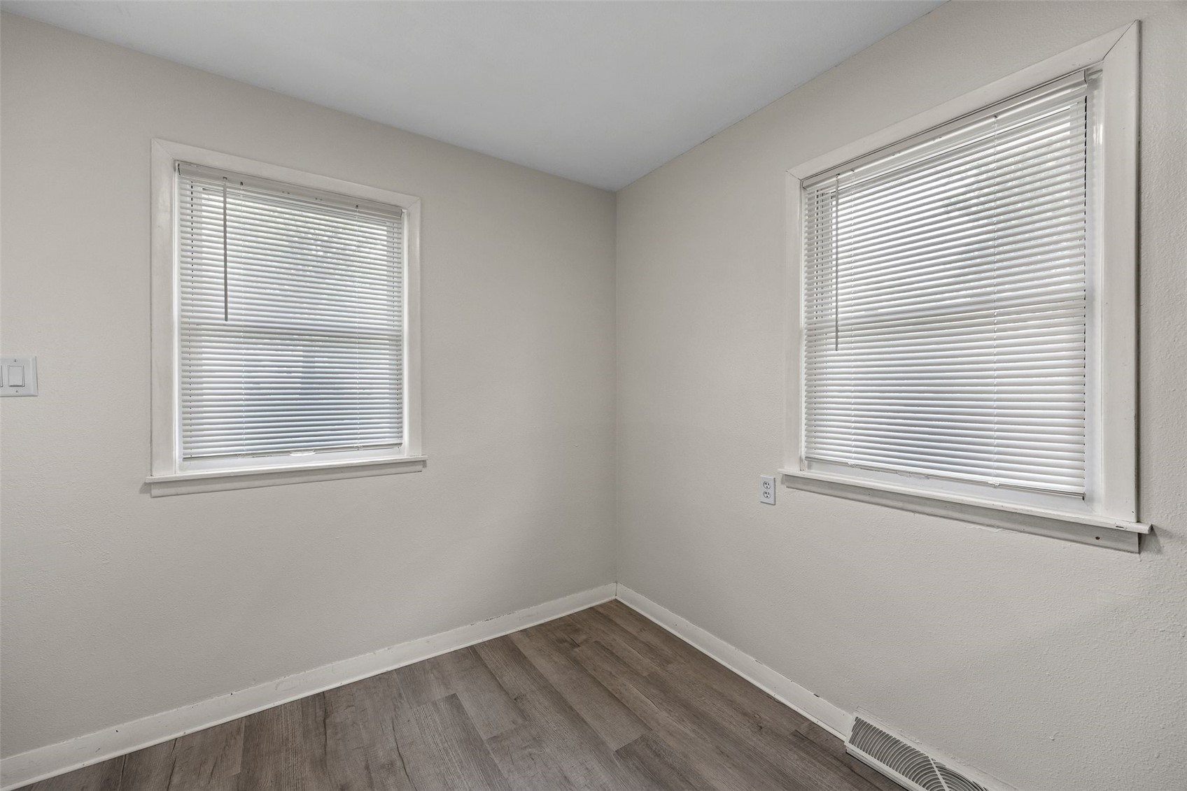 3030 O Avenue NW Cedar Rapids IA 52405