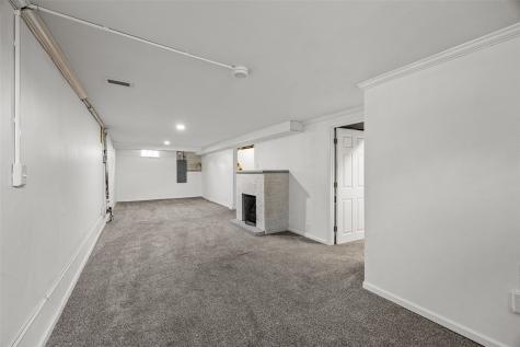 3030 O Avenue NW Cedar Rapids IA 52405