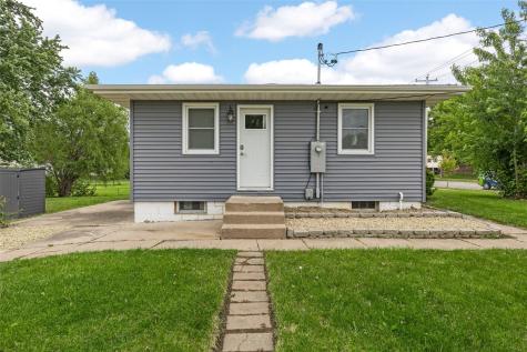 3030 O Avenue NW Cedar Rapids IA 52405