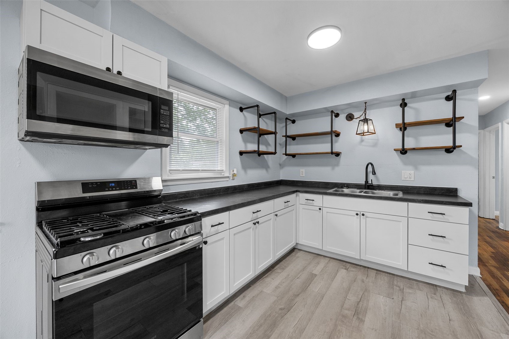 3030 O Avenue NW Cedar Rapids IA 52405