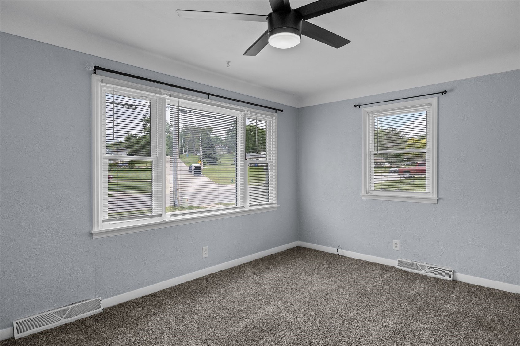 3030 O Avenue NW Cedar Rapids IA 52405