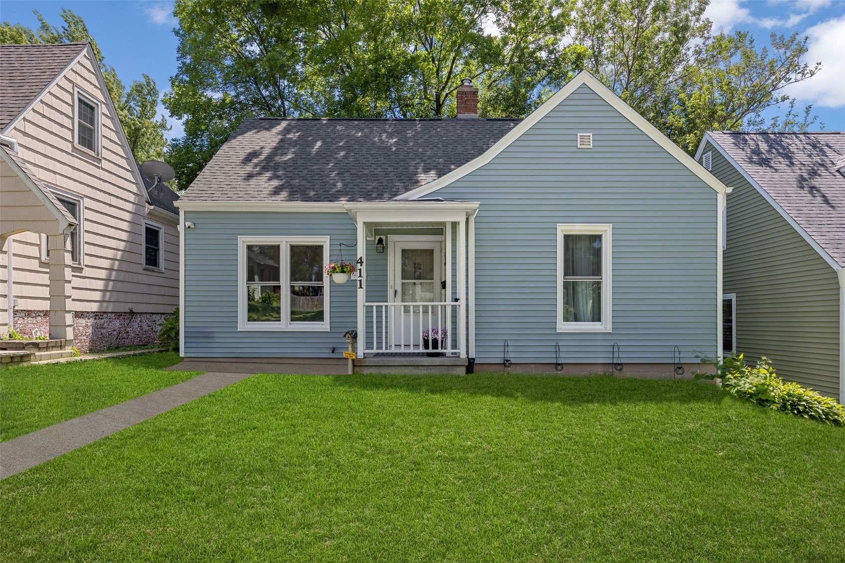 411 22nd Street Cedar Rapids IA 52402
