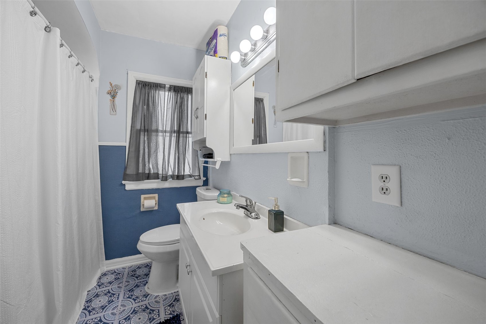 411 22nd Street Cedar Rapids IA 52402