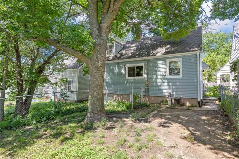 411 22nd Street Cedar Rapids IA 52402