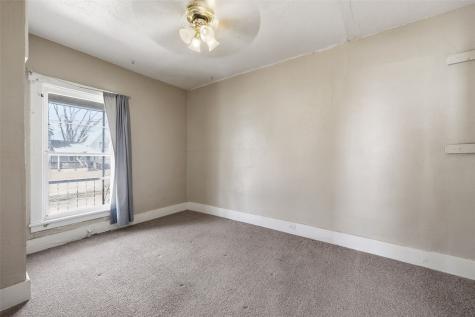503 S Maple Street Monticello IA 52310