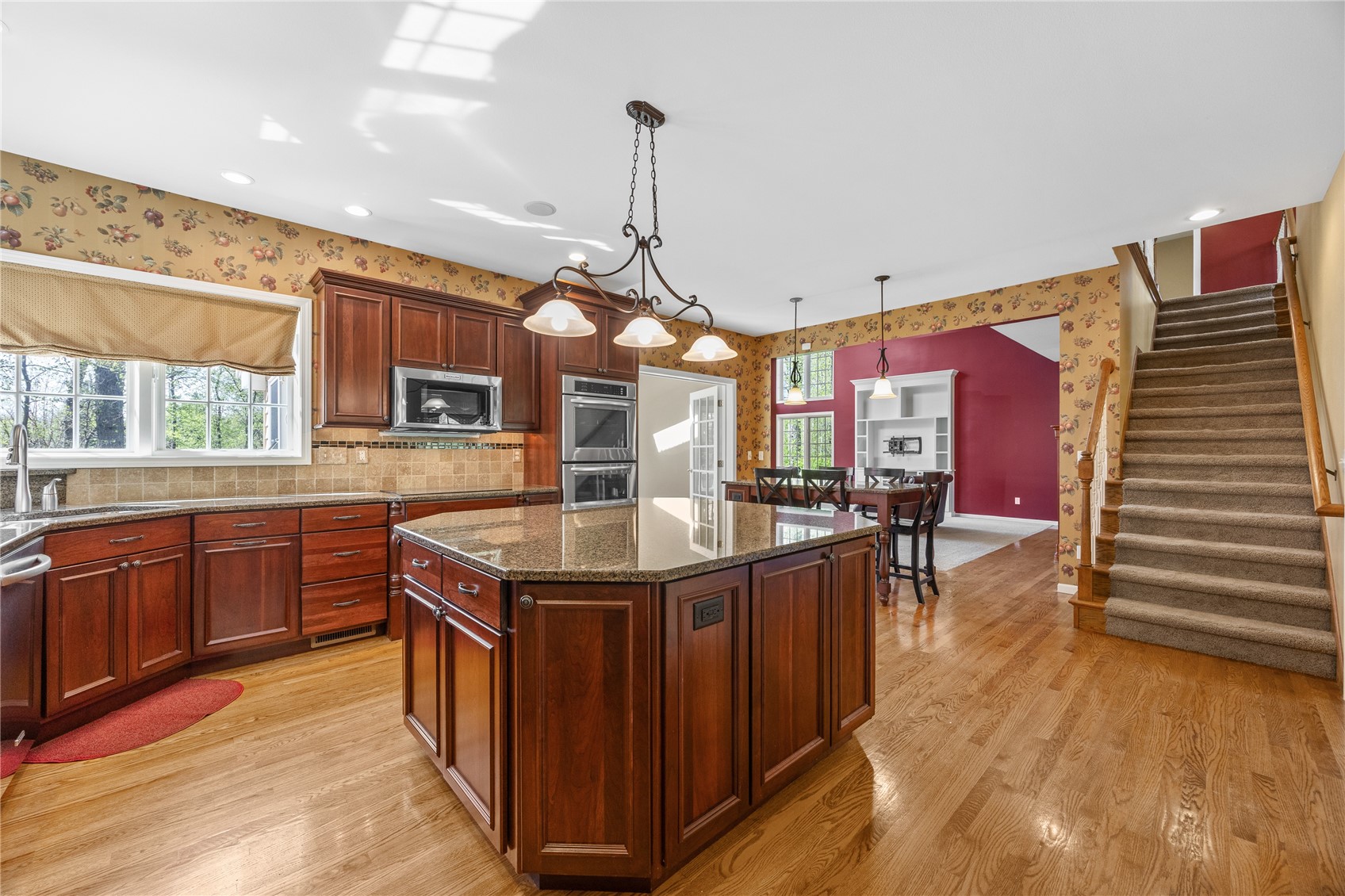 4899 Oak Grove Court NE Cedar Rapids IA 52411