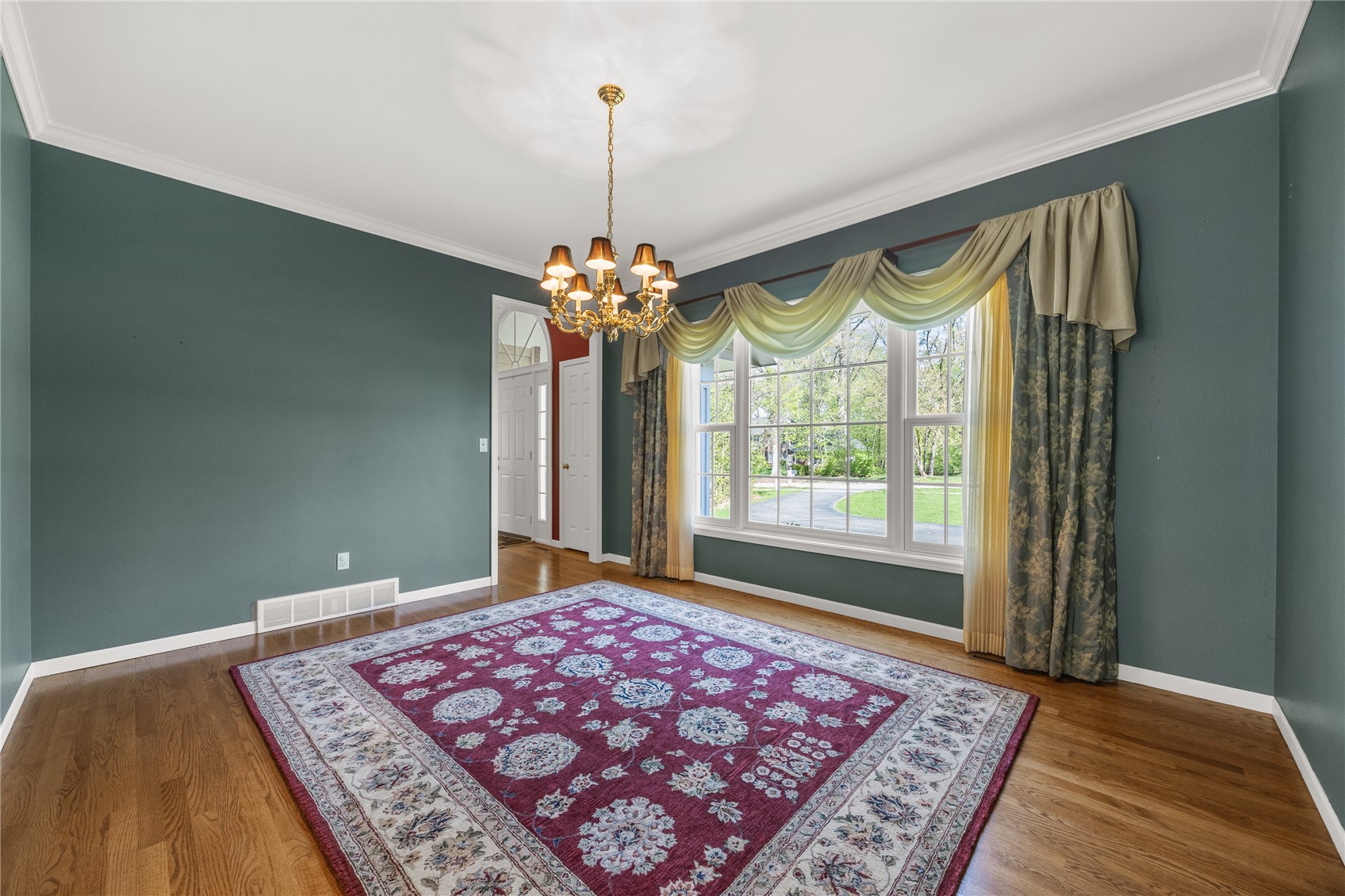 4899 Oak Grove Court NE Cedar Rapids IA 52411