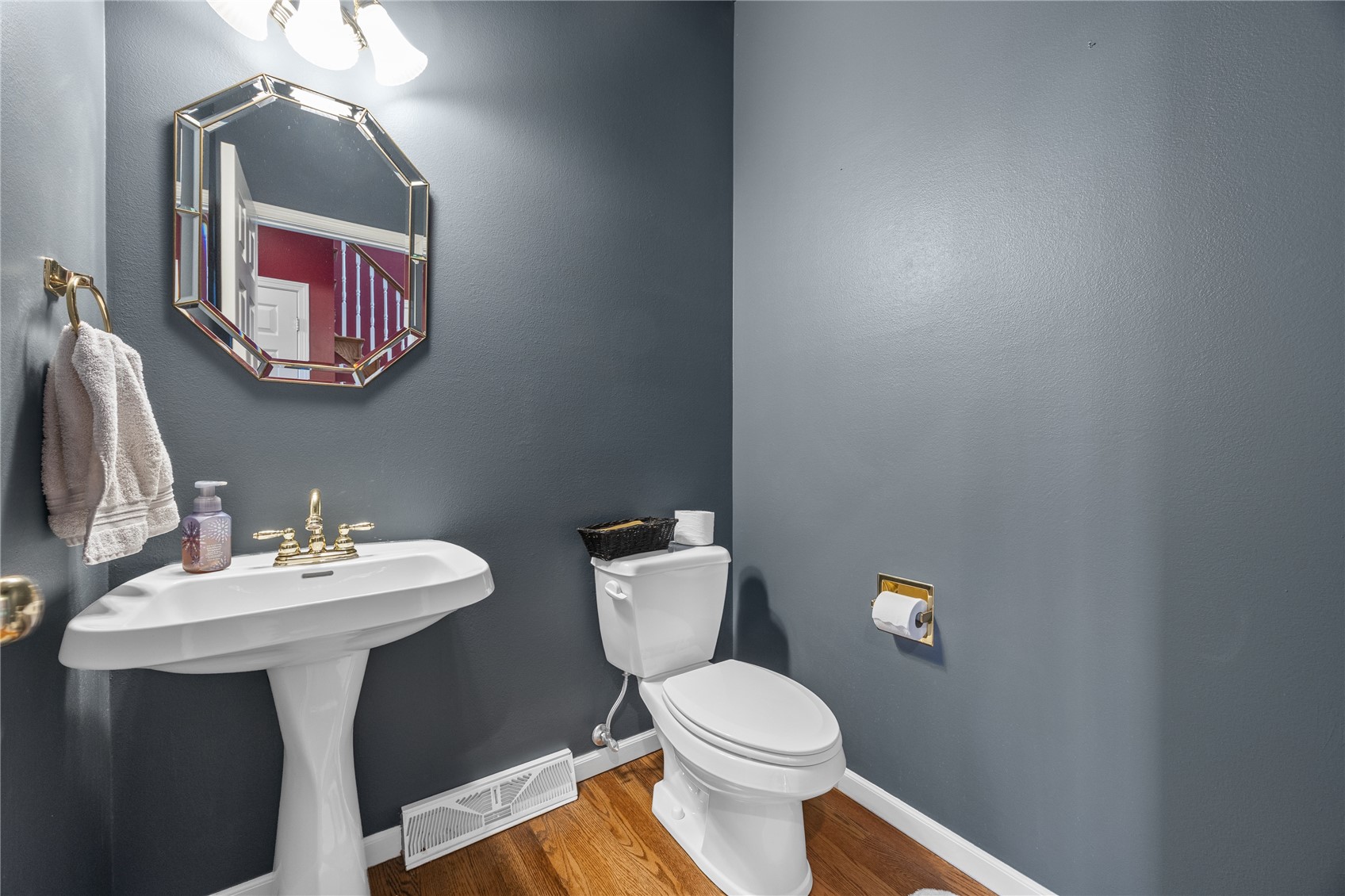 4899 Oak Grove Court NE Cedar Rapids IA 52411