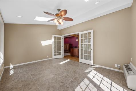 4899 Oak Grove Court NE Cedar Rapids IA 52411