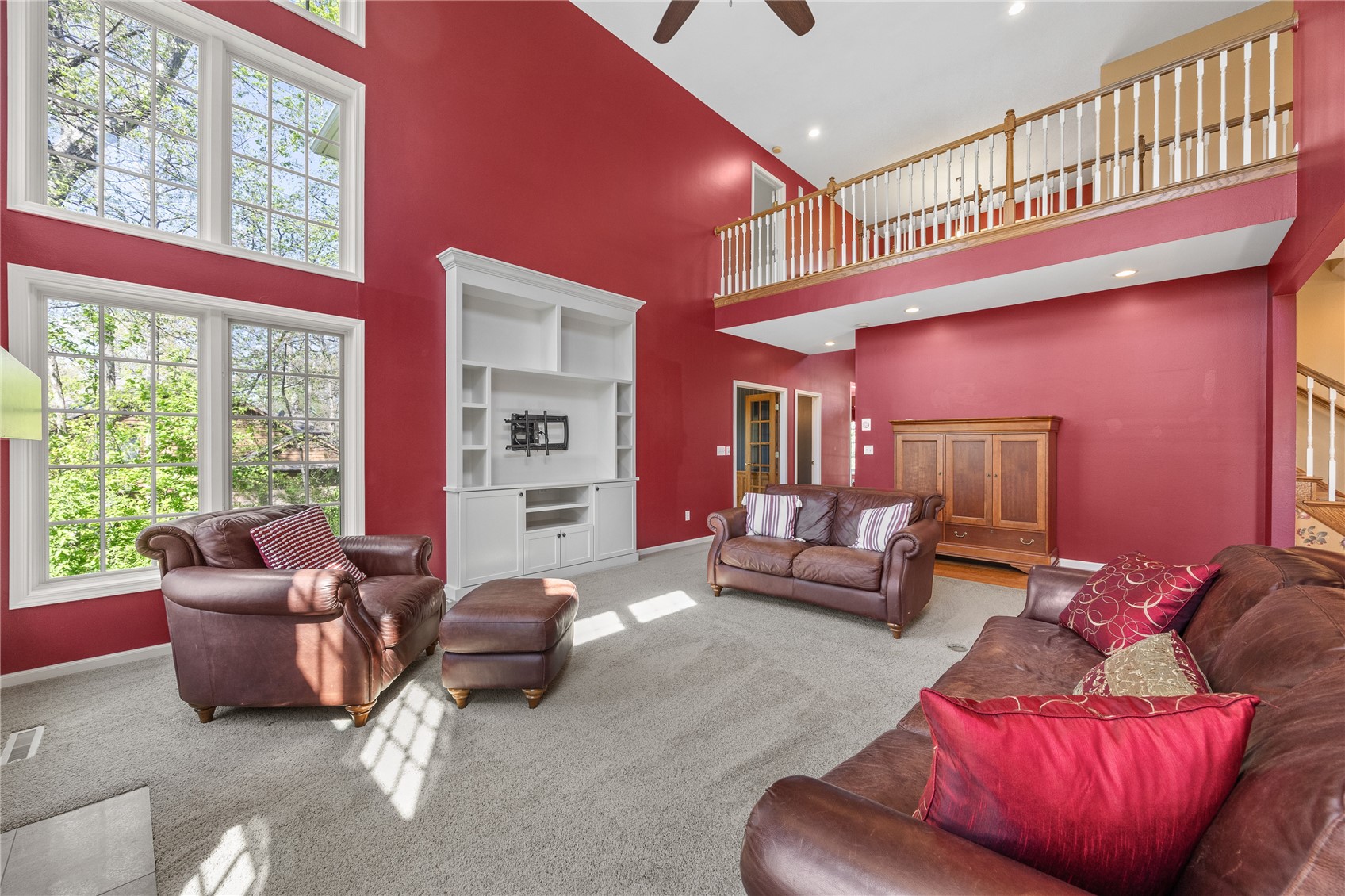 4899 Oak Grove Court NE Cedar Rapids IA 52411