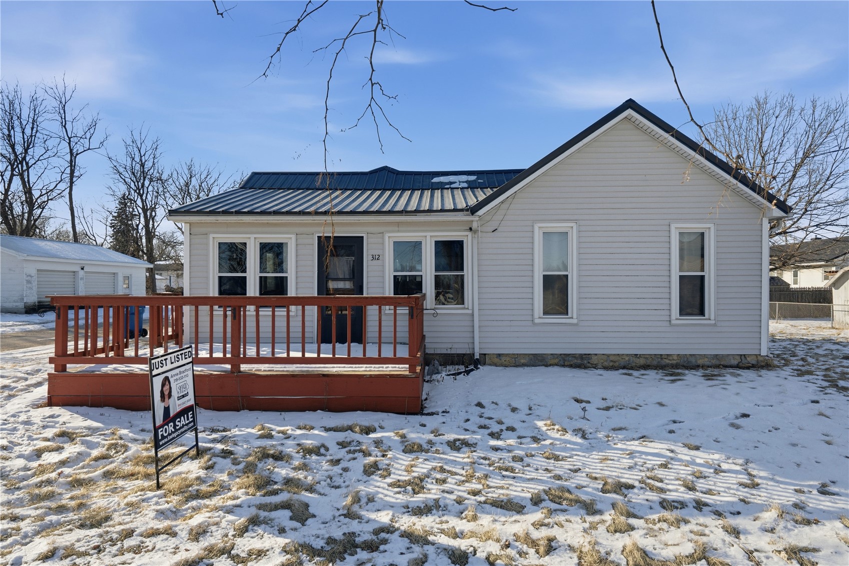 312 S Main Street Monticello IA 52310
