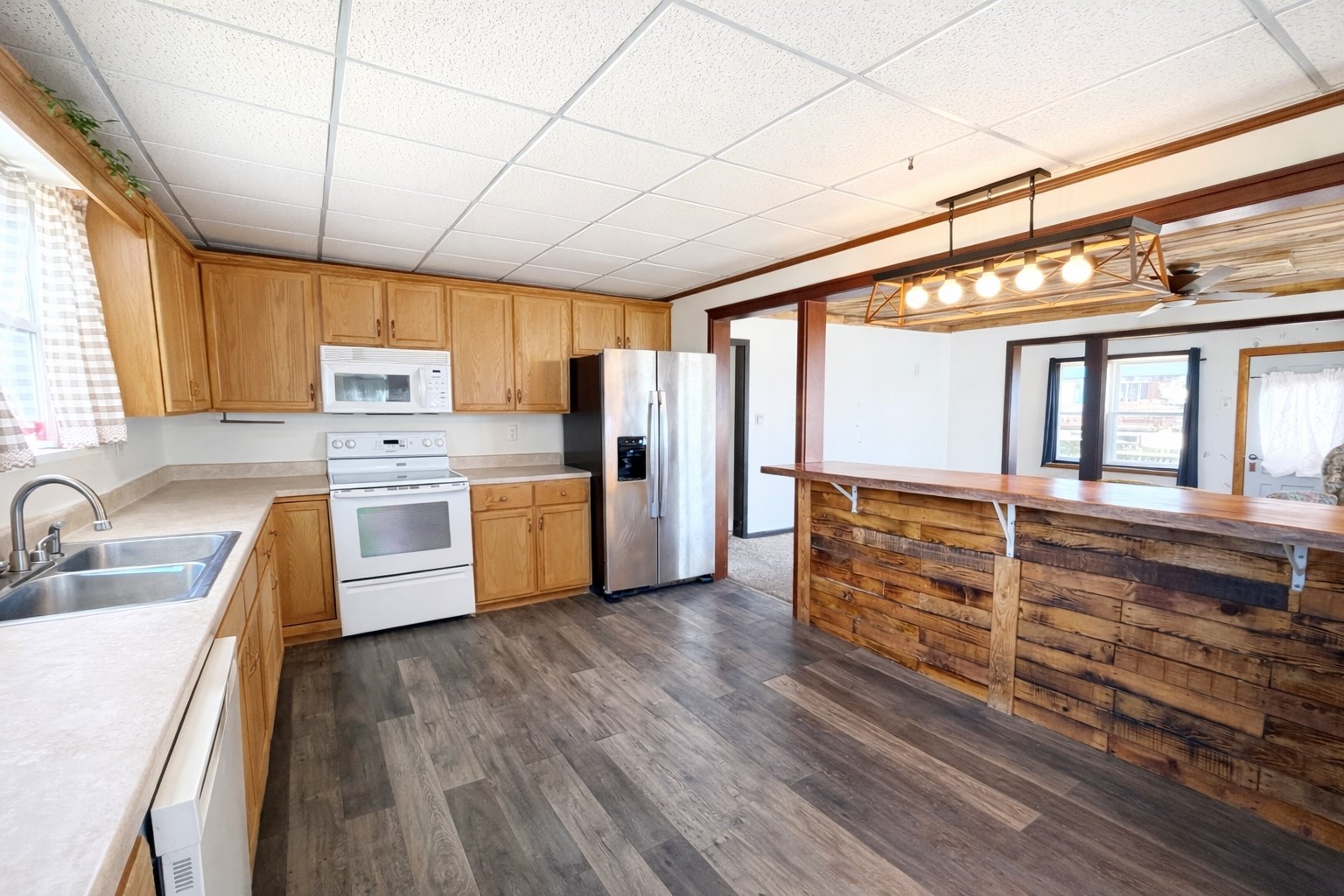 312 S Main Street Monticello IA 52310