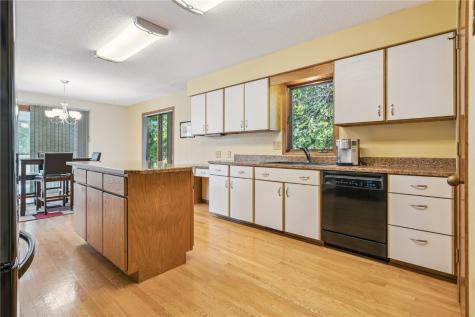 6030 Northridge Point Cedar Rapids IA 52403