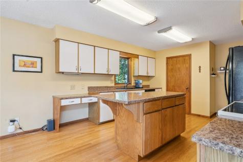 6030 Northridge Point Cedar Rapids IA 52403