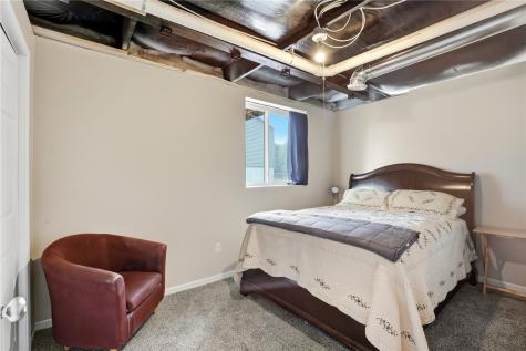 602 S Jackson Lisbon IA 52253