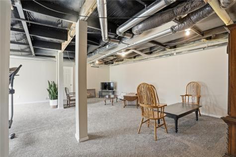 602 S Jackson Lisbon IA 52253