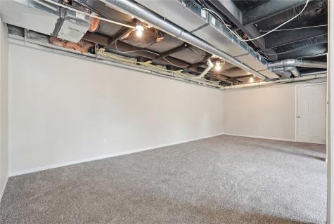602 S Jackson Lisbon IA 52253
