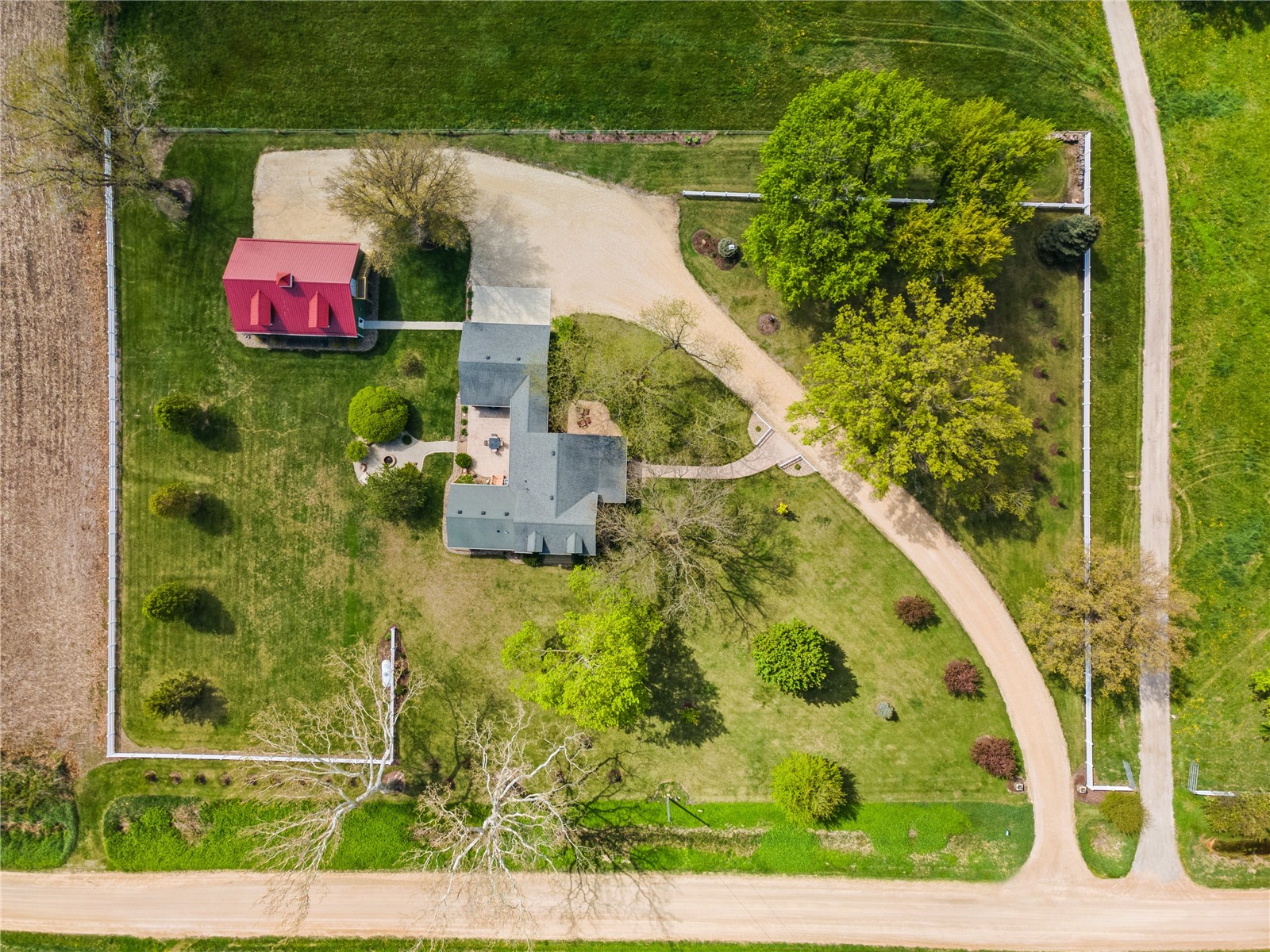 1962 Turner Road Central City IA 52214