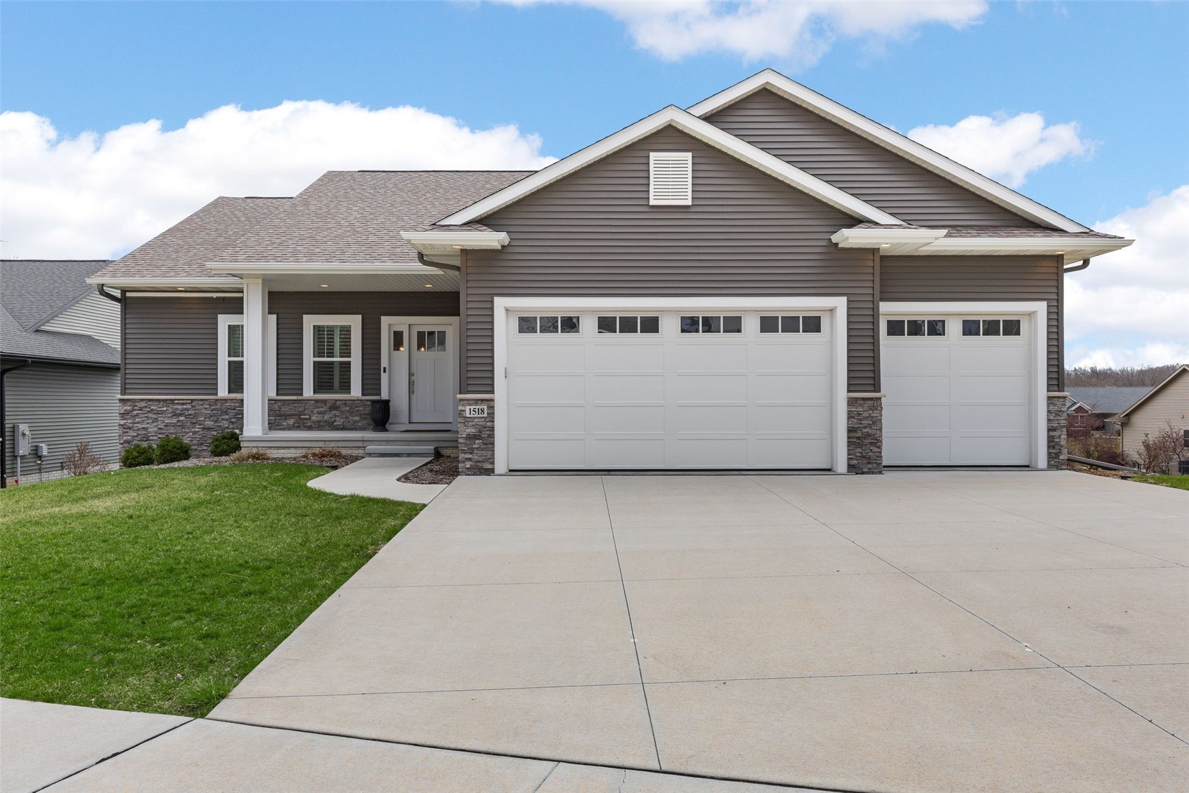 1518 38th Street SE Cedar Rapids IA 52403