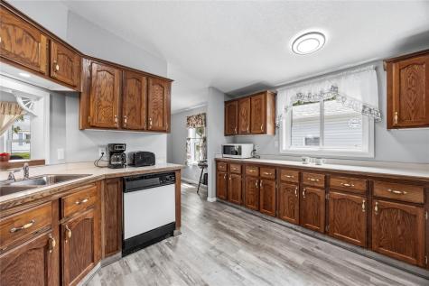 1105 18th Avenue SW Cedar Rapids IA 52404