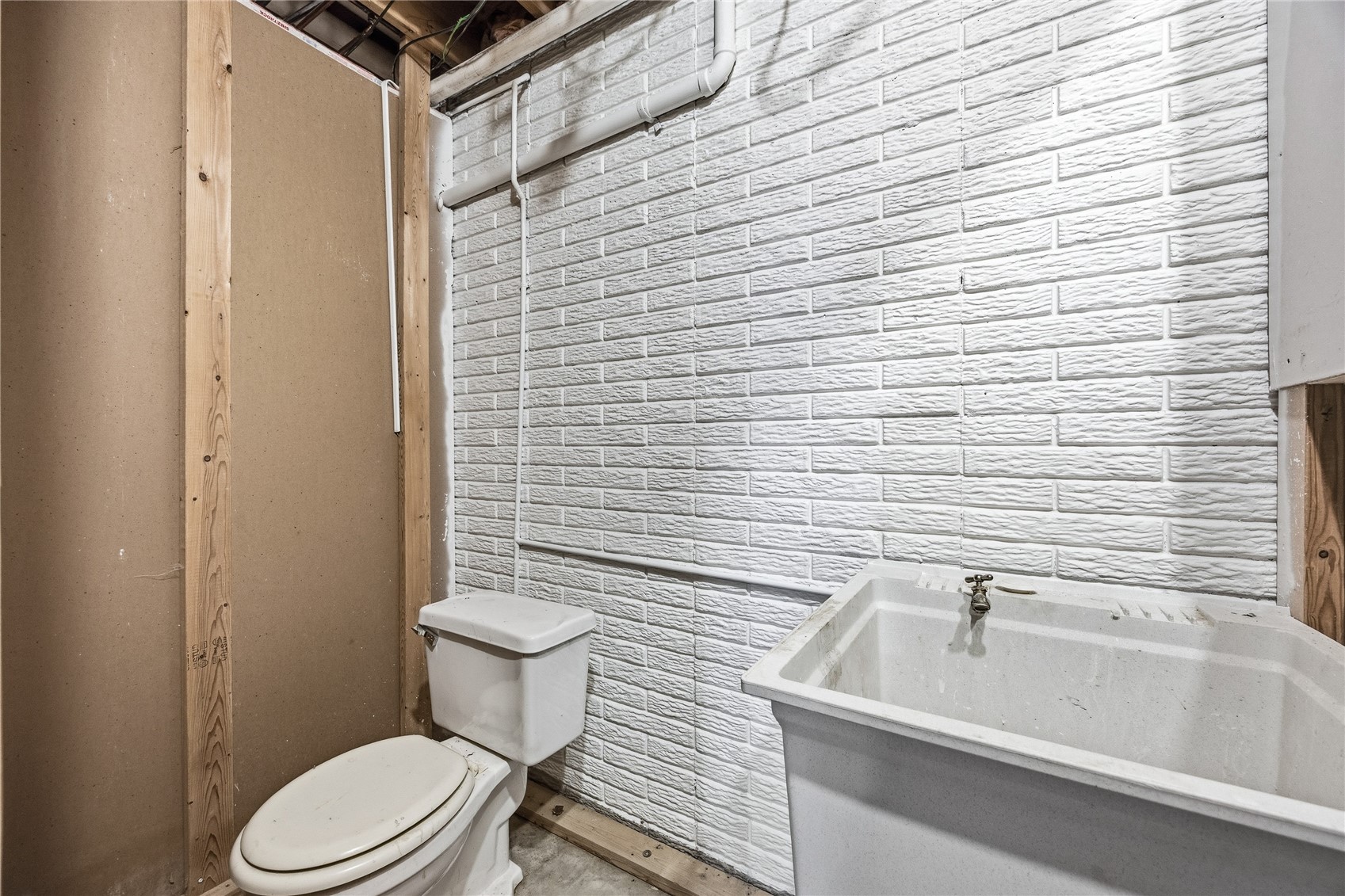 1105 18th Avenue SW Cedar Rapids IA 52404