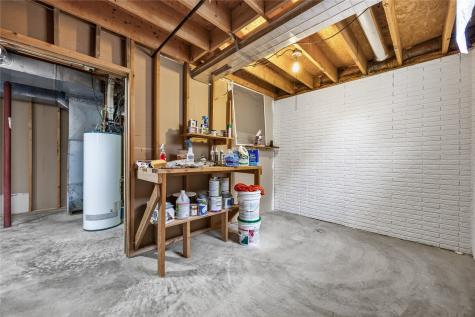 1105 18th Avenue SW Cedar Rapids IA 52404