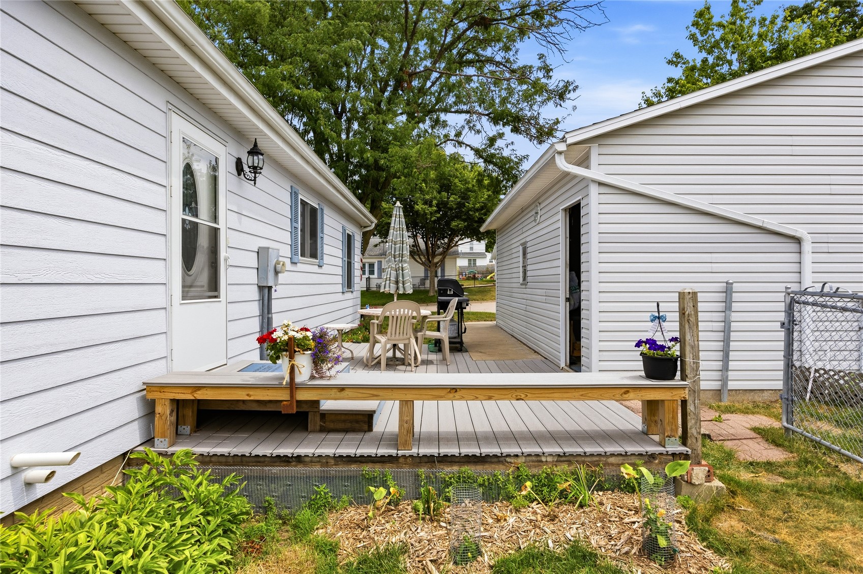 1105 18th Avenue SW Cedar Rapids IA 52404
