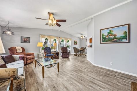 1105 18th Avenue SW Cedar Rapids IA 52404